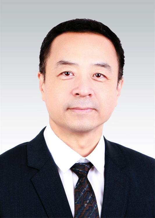 崔士鑫，男，漢族，1966年9月生，研究生學(xué)歷，中共黨員，現(xiàn)任人民日?qǐng)?bào)社副總編輯兼機(jī)關(guān)黨委書記。