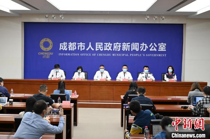 （抗擊新冠肺炎）成都1.48萬家企業(yè)閉環(huán)管理、連續(xù)生產(chǎn)工業(yè)企業(yè)復工率達到65%