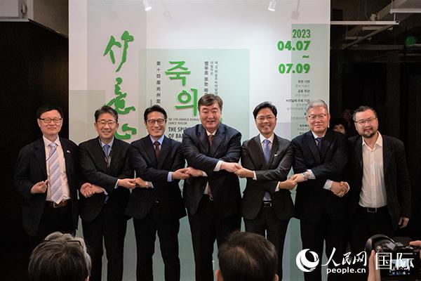 第十四屆光州雙年展中國館開幕式7日在韓國光州隱巖美術(shù)館舉行。人民網(wǎng)記者 馬菲攝
