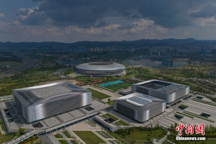 資料圖：航拍成都大運(yùn)會(huì)主場館。<a target='_blank' href='/' _fcksavedurl='/'><p  align=