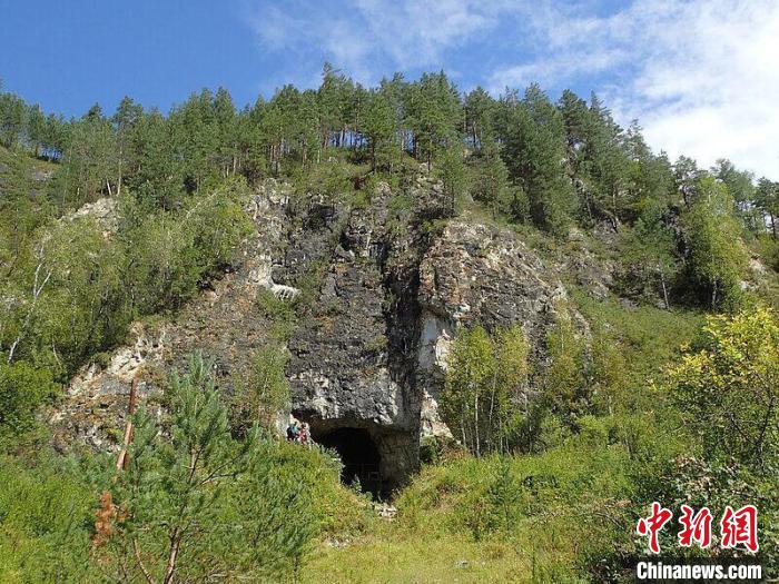 丹尼索瓦洞的入口(圖片來自Richard G. Roberts)。　施普林格·自然 供圖