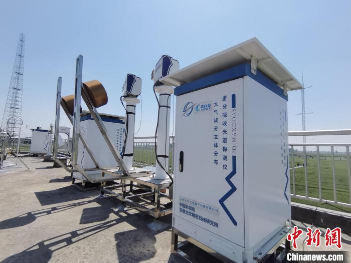 壽縣國(guó)家氣候觀象臺(tái)內(nèi)各種觀測(cè)設(shè)備?！侨?攝