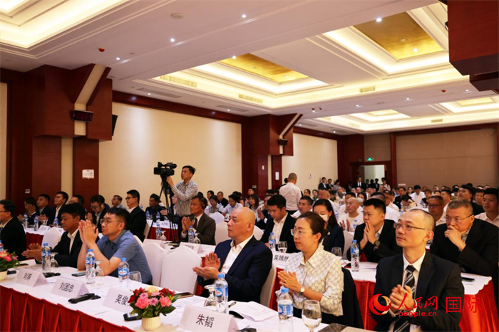 7月5日，“一帶一路”十周年與中國(guó)老撾合作國(guó)際論壇在萬象舉行。人民網(wǎng)記者楊一攝