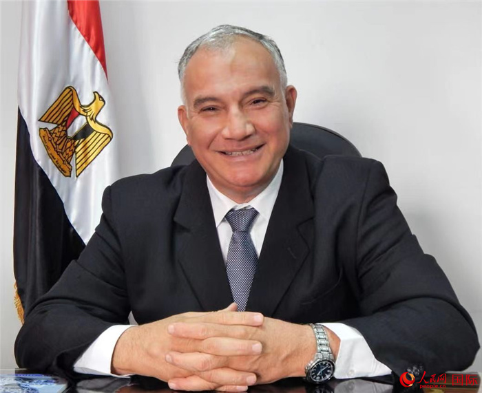 埃及著名國際問題專家哈?！だ懿肌Ｈ嗣窬W(wǎng)記者 黃培昭攝