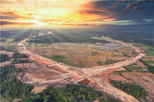 印尼萬(wàn)丹高速公路項(xiàng)目全景。 中建路橋集團(tuán)供圖