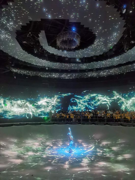 　　《天釀》演出場(chǎng)景。本報(bào)記者常雯宜攝