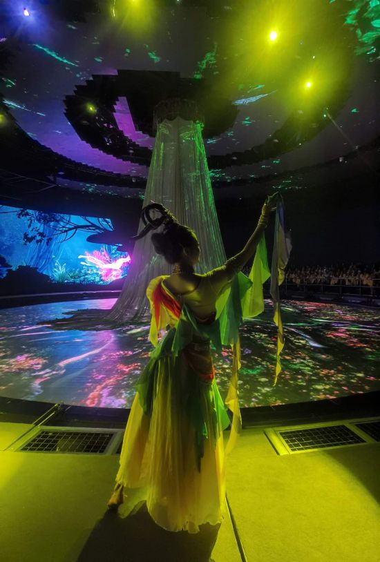 　　《天釀》演出場(chǎng)景。本報(bào)記者常雯宜攝