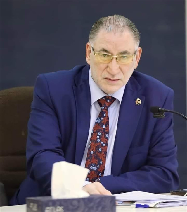 圖為約旦侯賽因·本·塔拉勒大學(xué)教授哈?！み_(dá)賈。受訪者供圖