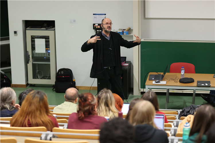 圖為講座現(xiàn)場。布魯塞爾中國文化中心供圖