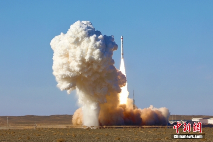 圖為發(fā)射現(xiàn)場。 王海霞 攝