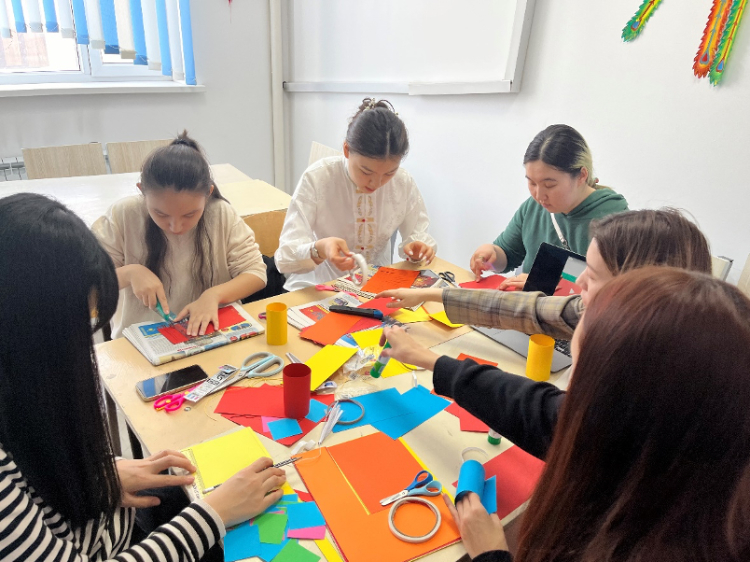 活動現(xiàn)場?？鬃訉W(xué)院供圖