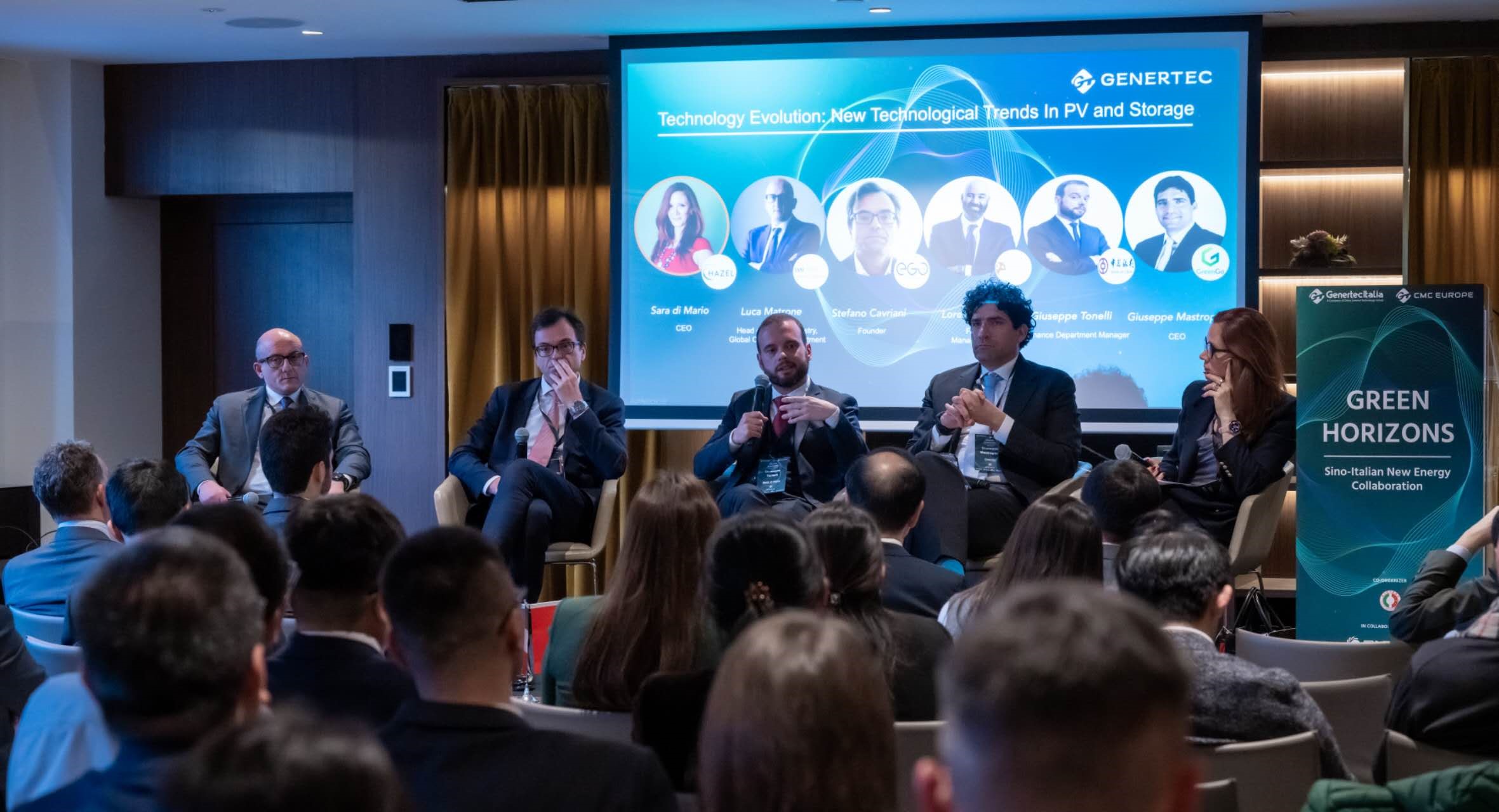 意大利企業(yè)負(fù)責(zé)人及行業(yè)專(zhuān)家介紹新能源領(lǐng)域發(fā)展經(jīng)驗(yàn)。主辦方供圖