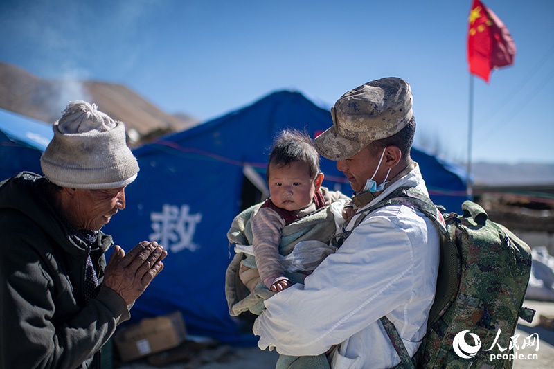 震中日記｜“謝謝，曼巴啦！”