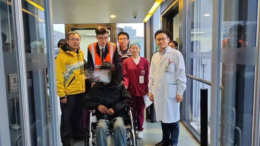 17歲少年咳嗽發(fā)熱15天，找不到感染原因！一查心臟更嚇人！上海醫(yī)生出手→