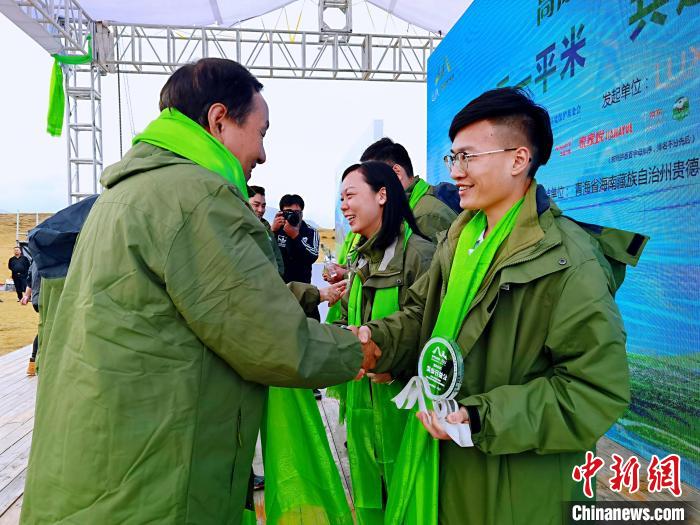 中國(guó)企業(yè)合力11年“鋪綠”青藏高原1130萬平方米