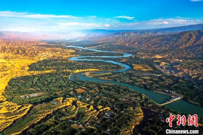 黃河發(fā)源省青?！皟善磷o水”葆源頭活水豐沛純凈