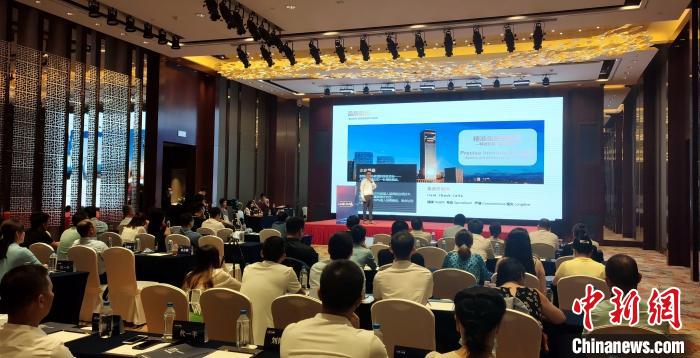 熱休細胞總經(jīng)理吳建洪介紹三年發(fā)展歷程?！罘?攝