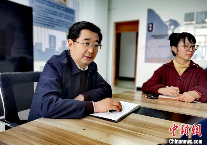 （兩會聲音）全國政協(xié)委員趙海興：師者為師亦為范，建議設(shè)教師理想信念教育基地