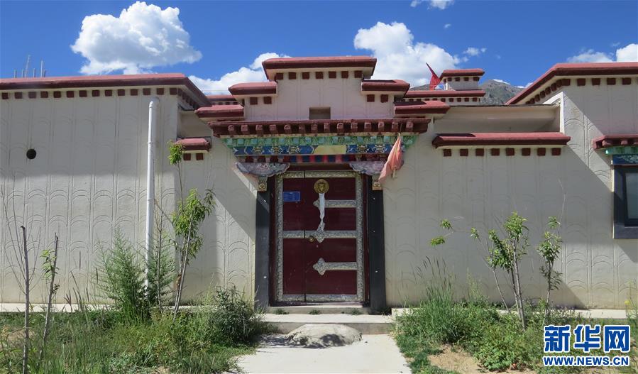 （新華全媒頭條·走向我們的小康生活·圖文互動(dòng)）（5）扎西德勒，我們的新家園——西藏易地扶貧搬遷搬出幸福美好新生活