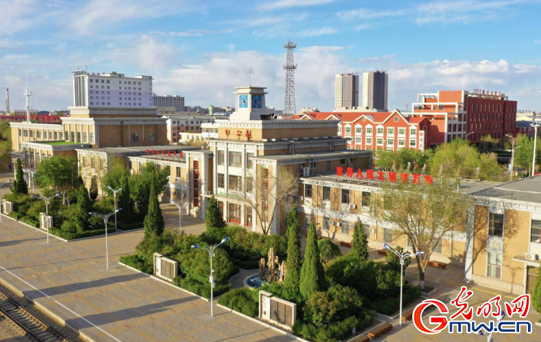 發(fā)現(xiàn)最美鐵路｜鐵龍奔騰！抒寫中歐班列草原絲路新篇章