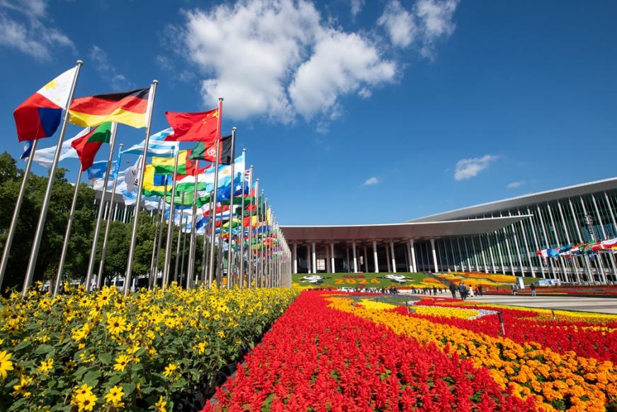 第七屆中國國際進(jìn)口博覽會(huì)會(huì)場。人民網(wǎng)記者 翁奇羽攝