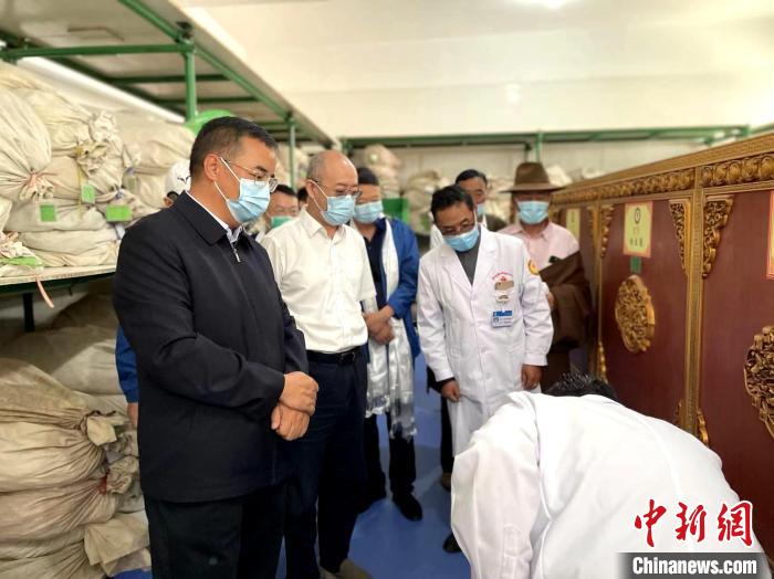 青海：“花式”取經，傳承應用多項中藏醫(yī)適宜技術