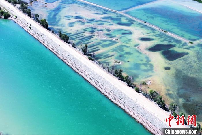 航拍貴德縣黃河?！●R銘言 攝