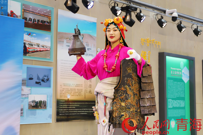 藏品展示。人民網(wǎng) 楊啟紅攝