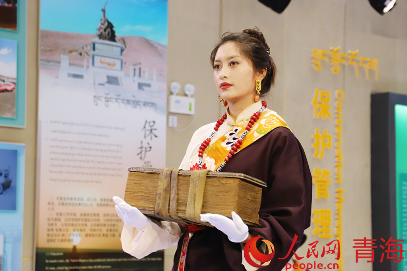 藏品展示。人民網(wǎng) 楊啟紅攝