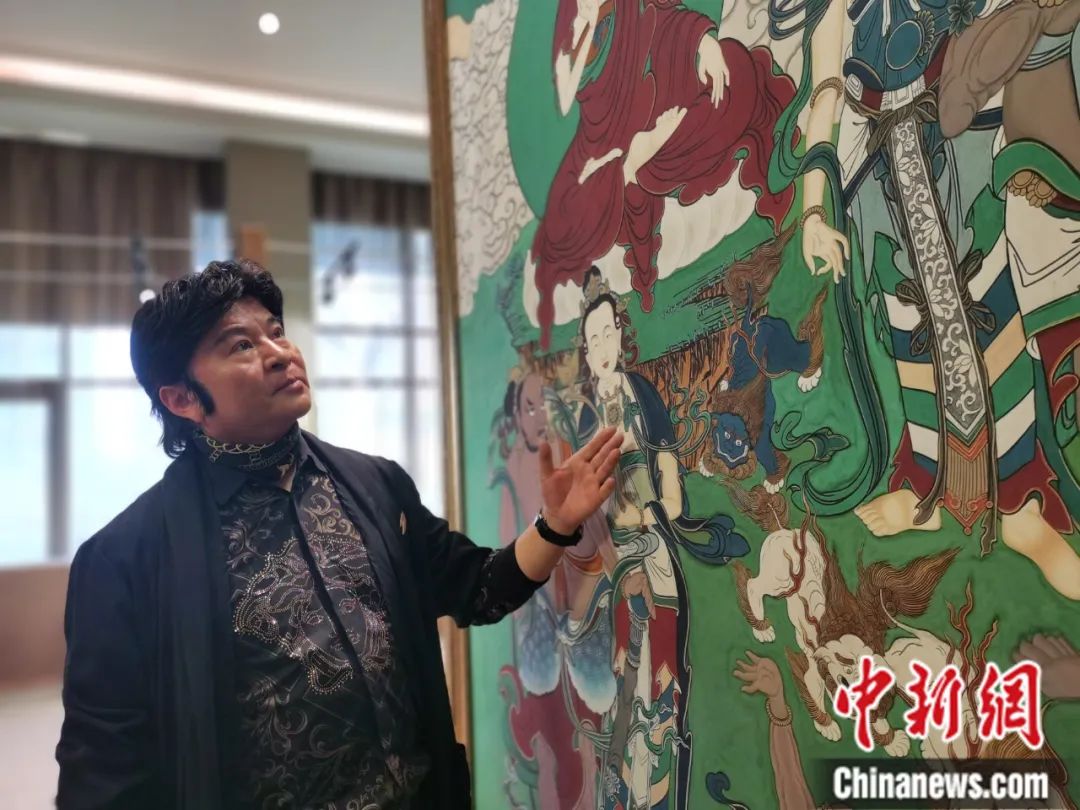 國(guó)家一級(jí)美術(shù)師劉觖。張?zhí)砀?攝