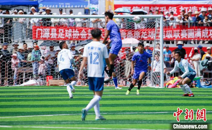 “青超聯(lián)賽”海北賽區(qū)開(kāi)賽比賽海拔超2800米