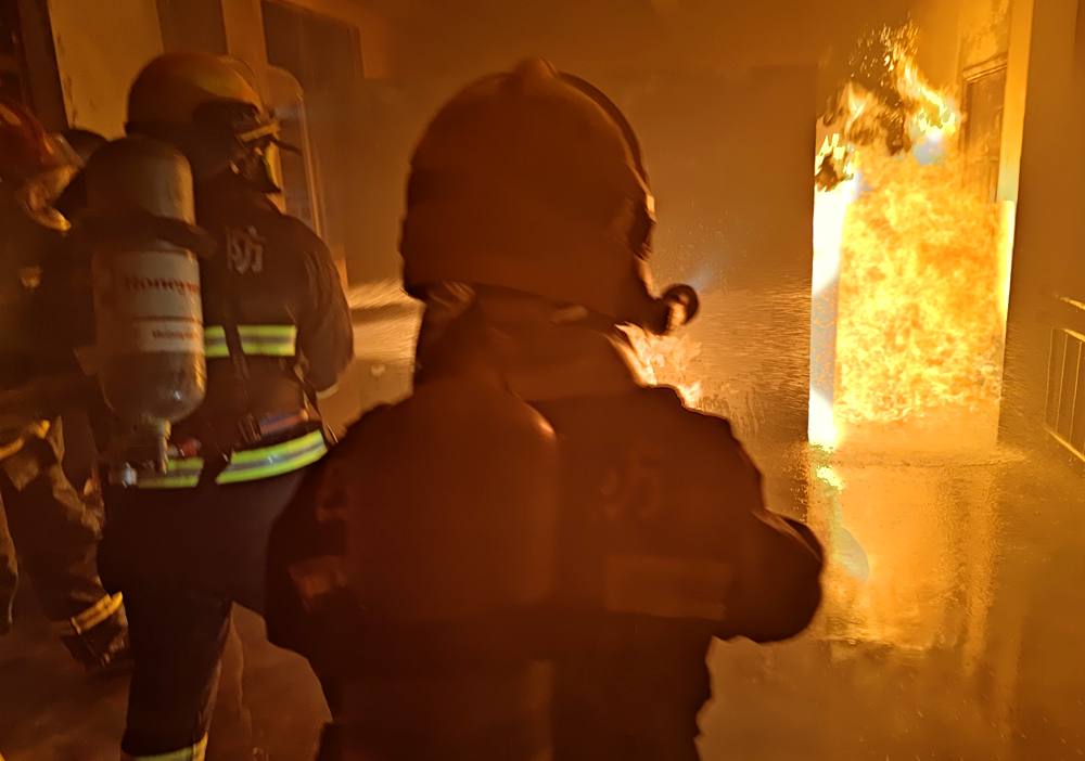 真火內(nèi)攻實操訓(xùn)練。