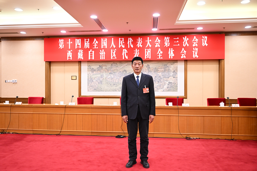 全國(guó)人大代表、國(guó)網(wǎng)拉薩供電公司城區(qū)供電服務(wù)中心帶電作業(yè)保電班副班長(zhǎng)扎西尼瑪。次吉美朵攝